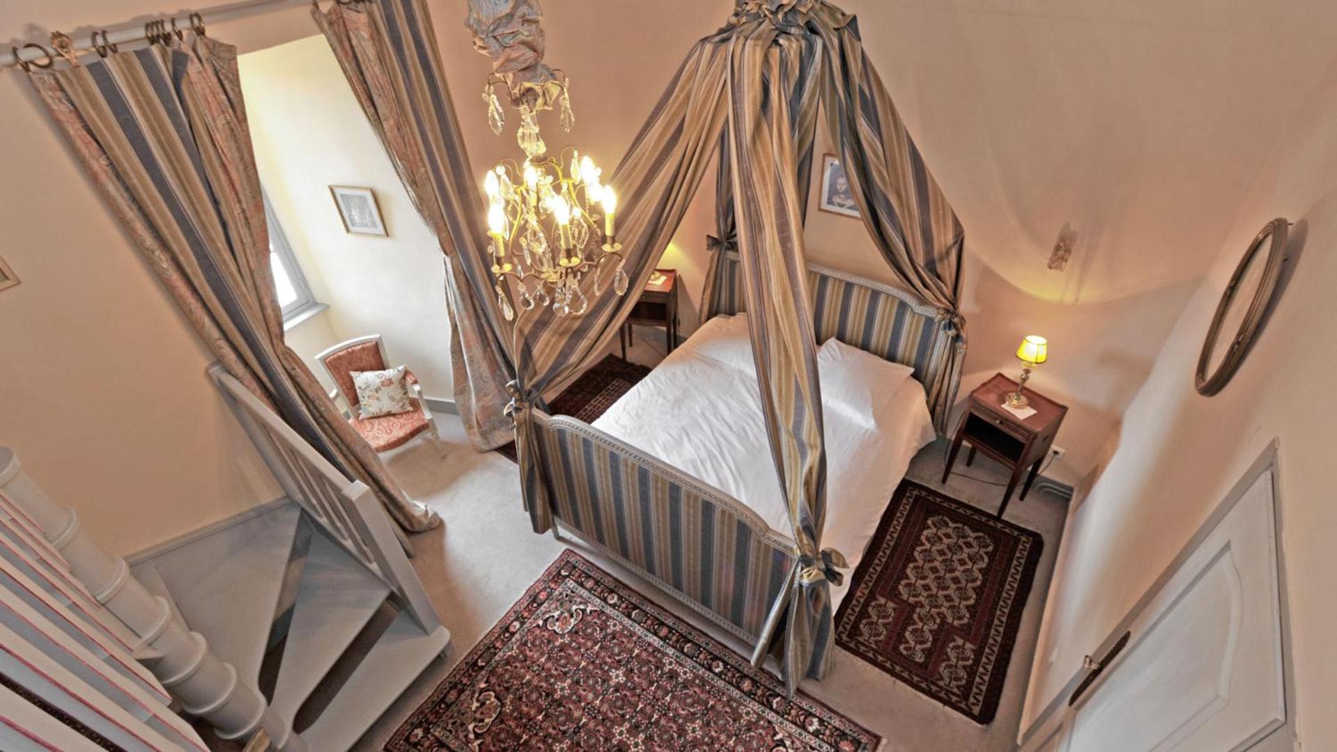 Chateau Royal De Saint-Saturnin Ngoại thất bức ảnh