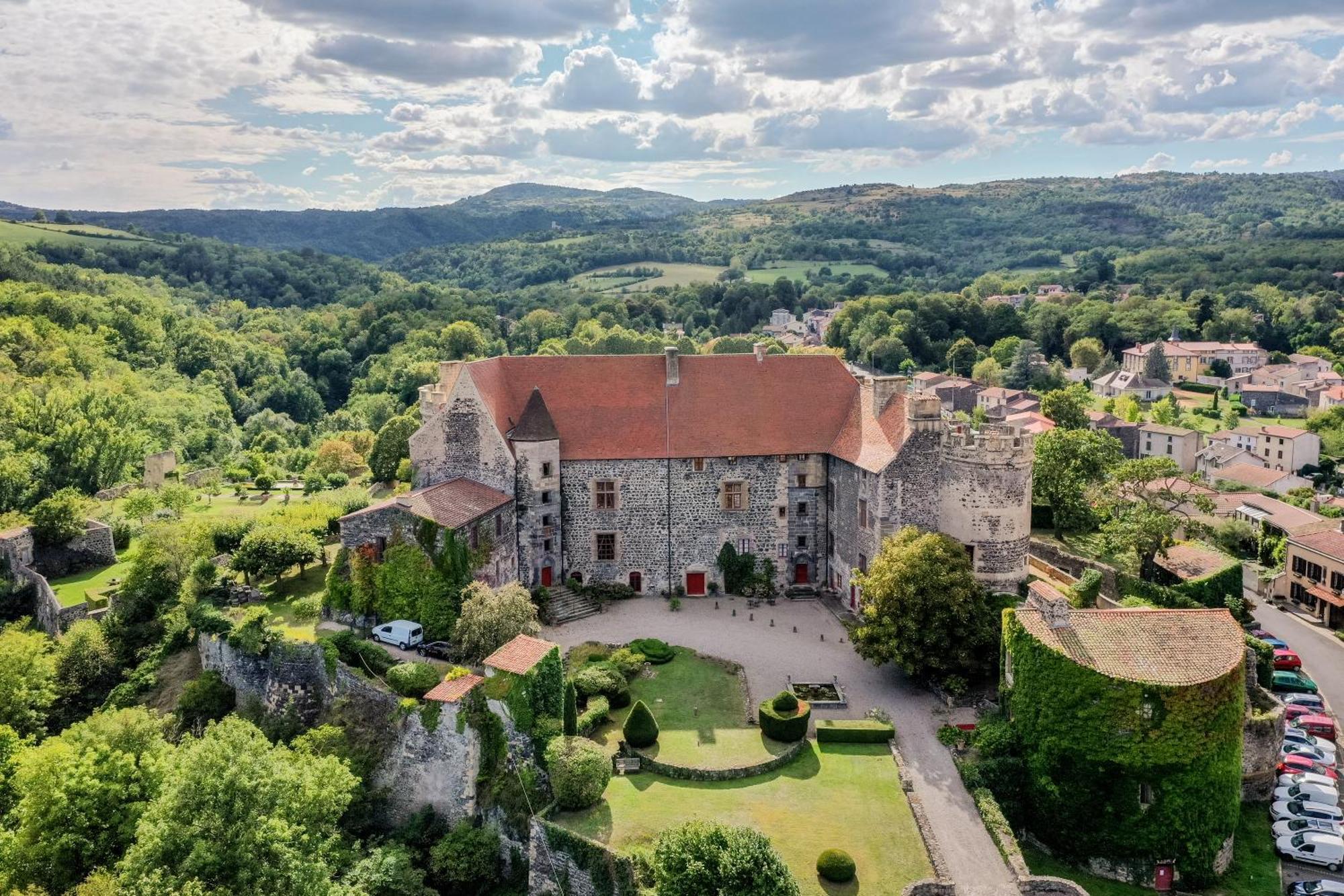 Chateau Royal De Saint-Saturnin Ngoại thất bức ảnh