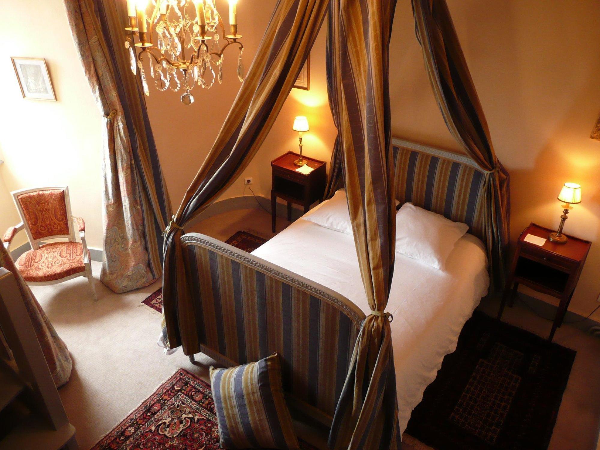 Chateau Royal De Saint-Saturnin Ngoại thất bức ảnh